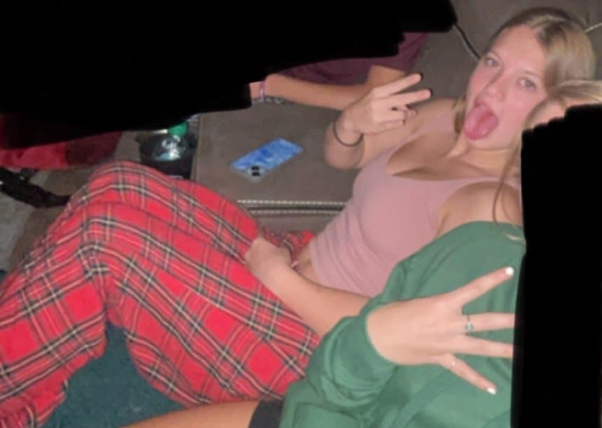 Click to view full size Brenna! - IRL Friend!