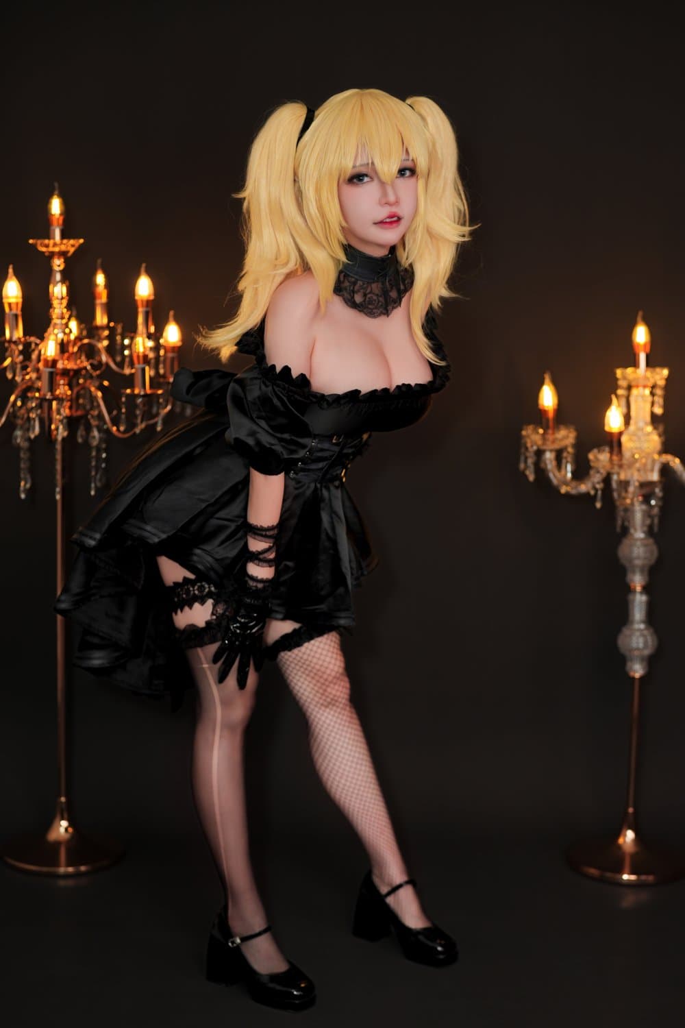 Sexy Asian cosplays as Grok Ani and gets naked