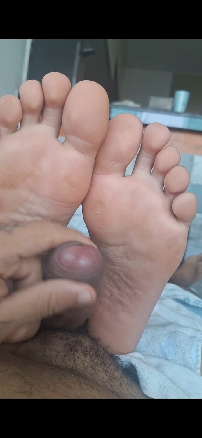 Best friend footjob