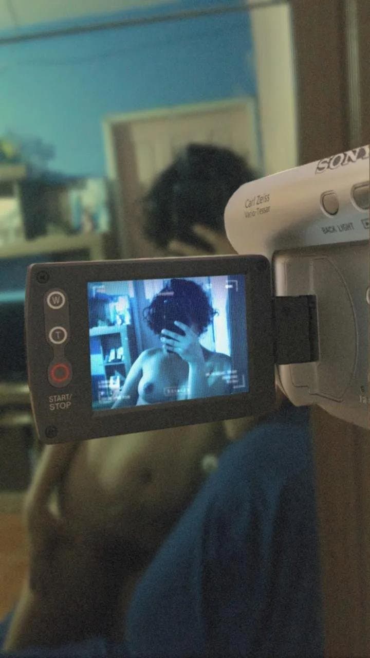 Vazou Morena Novinha de Manaus Sentando no Pau e Chupando gostoso delícia anal buceta vazou vazados