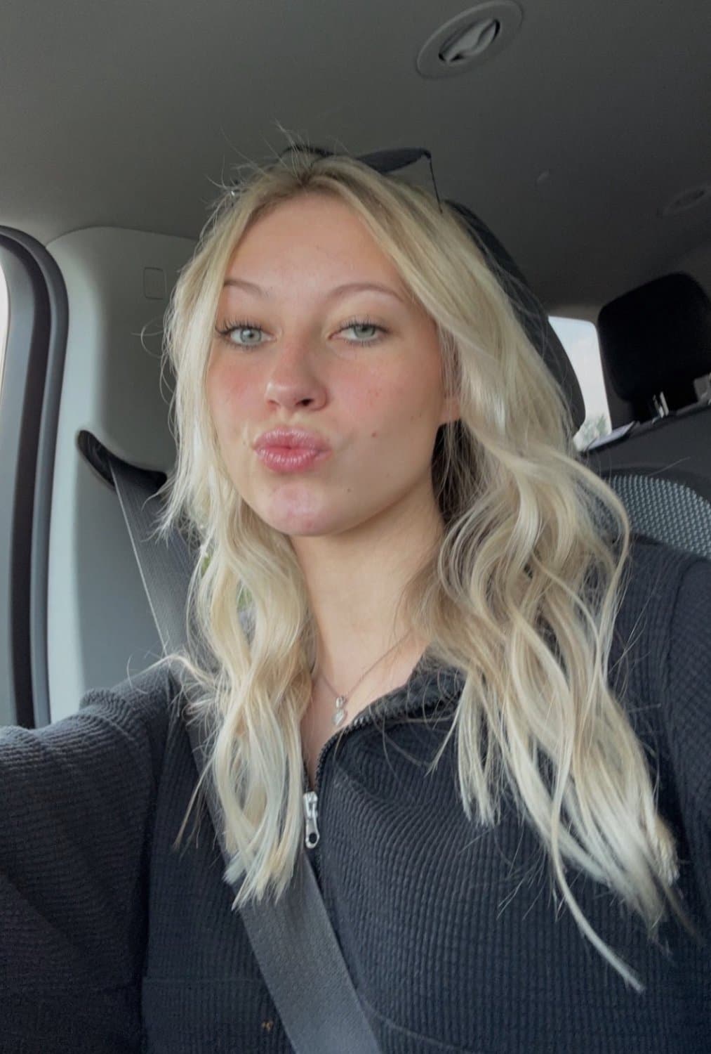 My snowbunny cousin is probably choking on a nigga dick as I’m exposing her to be jerked off to