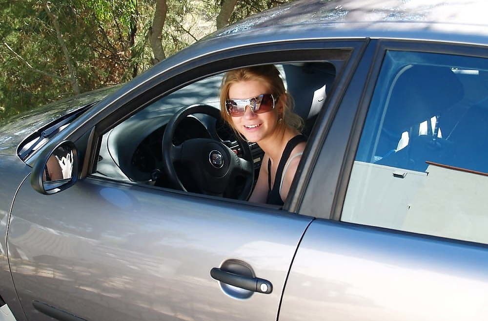 Photoshoot on nudism parc in France with Carolina