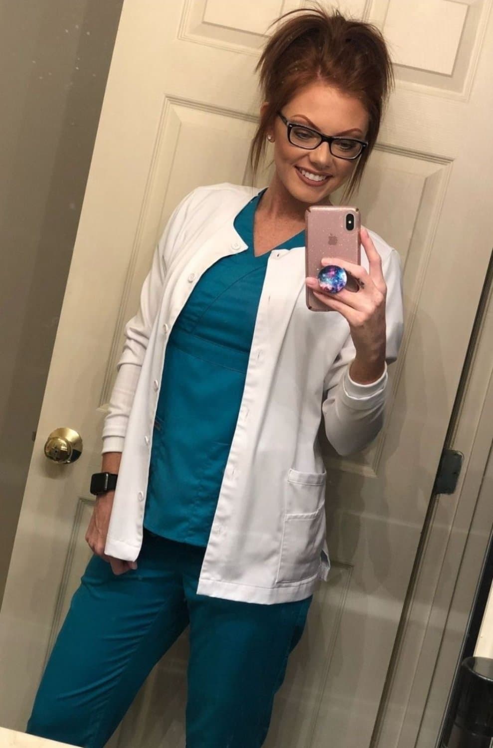 33 year old robin from Kentucky LOVES to cheat on her husband