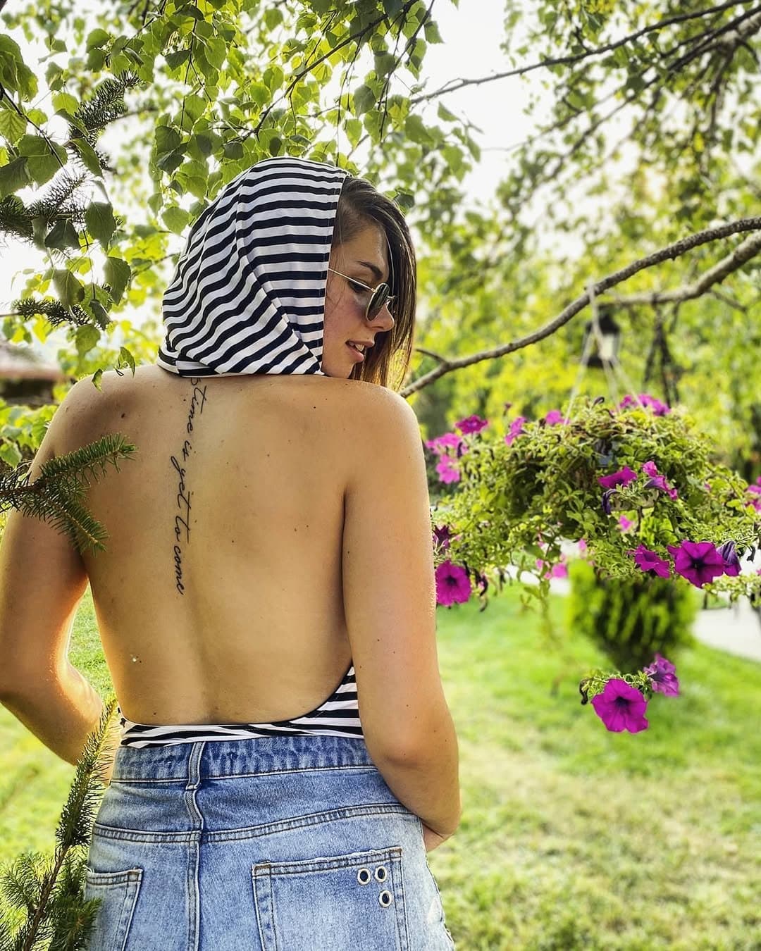 Hot white girlfriend