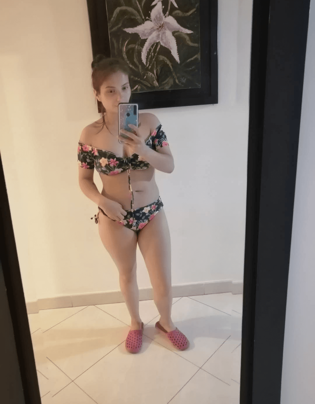 Mamacita rica y soltera jovencita