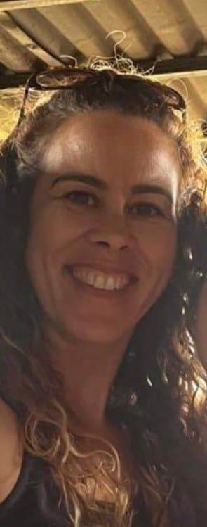 Macu,una mami canaria muy puta ansiosa por una buena polla que la haga gozar como una puta perra