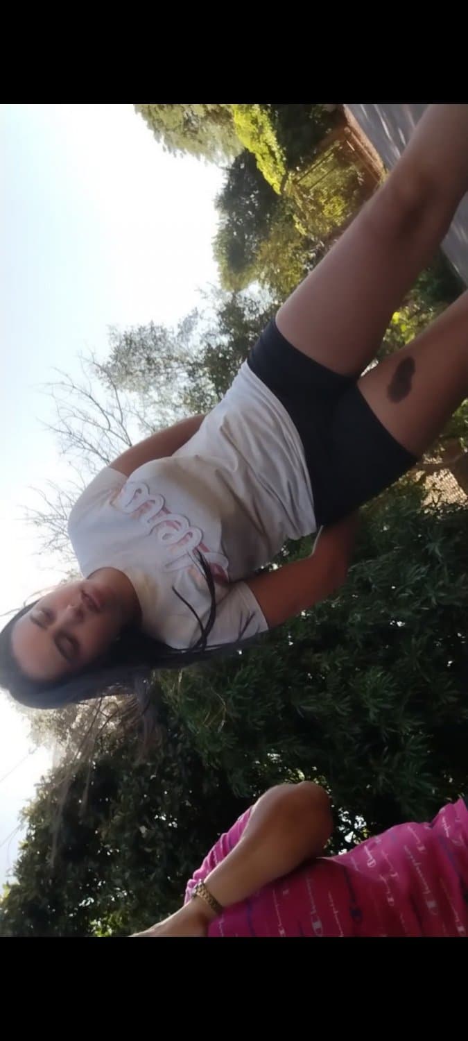 Novinha amadora do capô