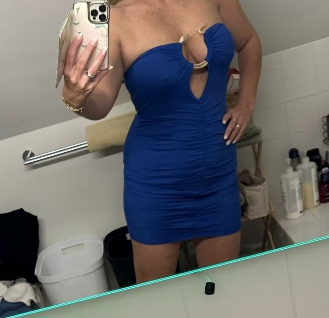 Milf Eva Classy