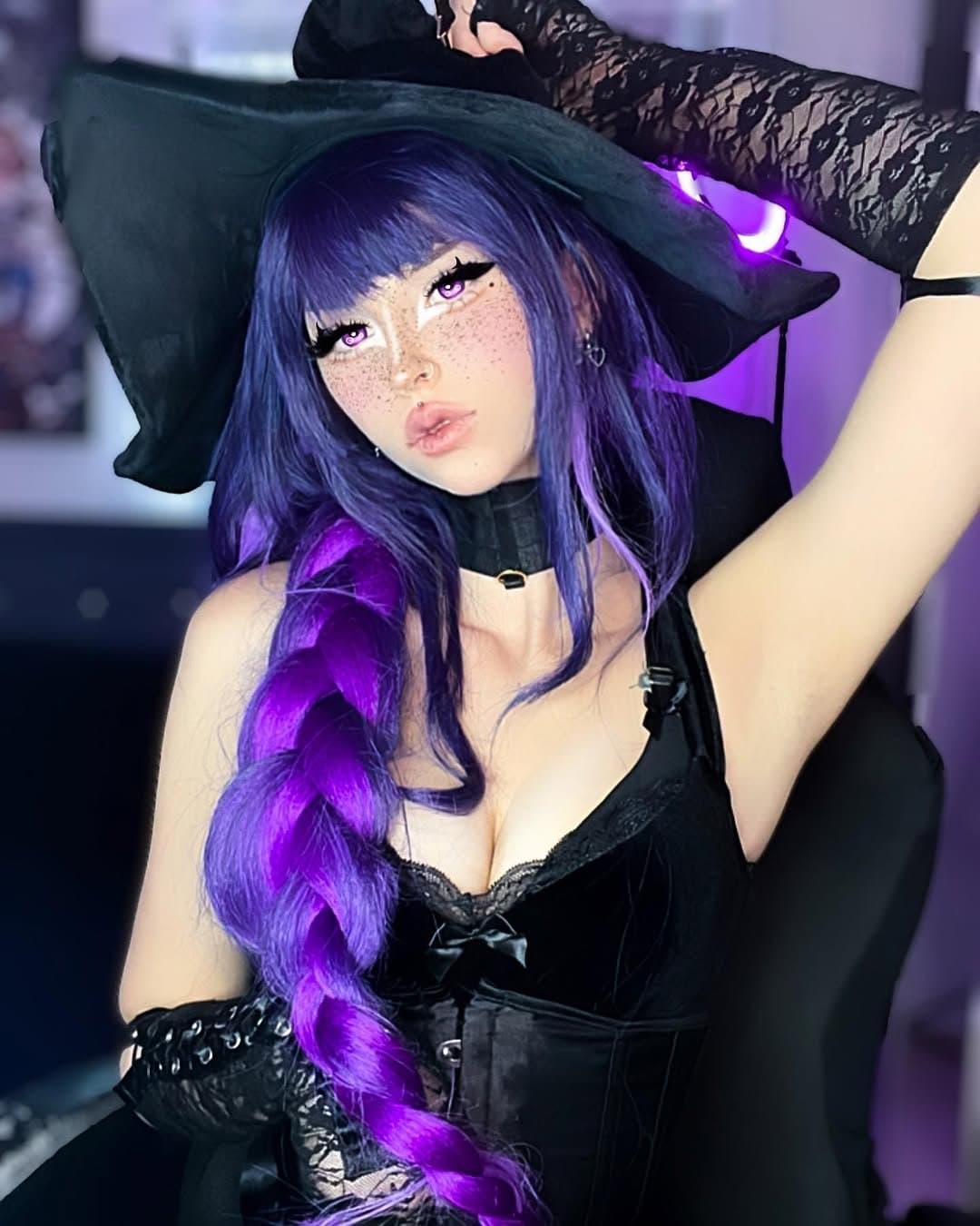 Black witch cosplay pics??(Anari.exe)