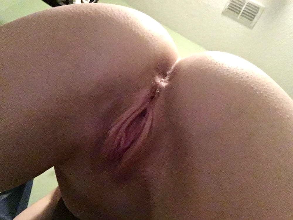 Bubble Butt Fit Redhead With Big Saggy Tits