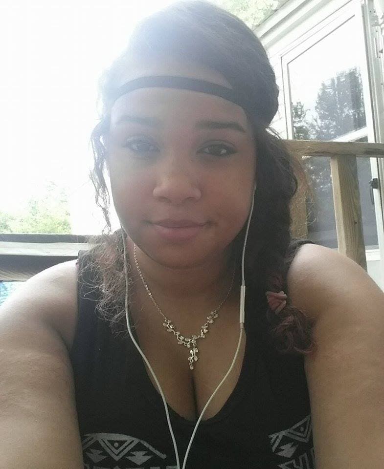 Ebony Girlfriend Pounding Her Leaked Pussy With Her Dildo and Deepthroats Cock Like a Webslut Whore