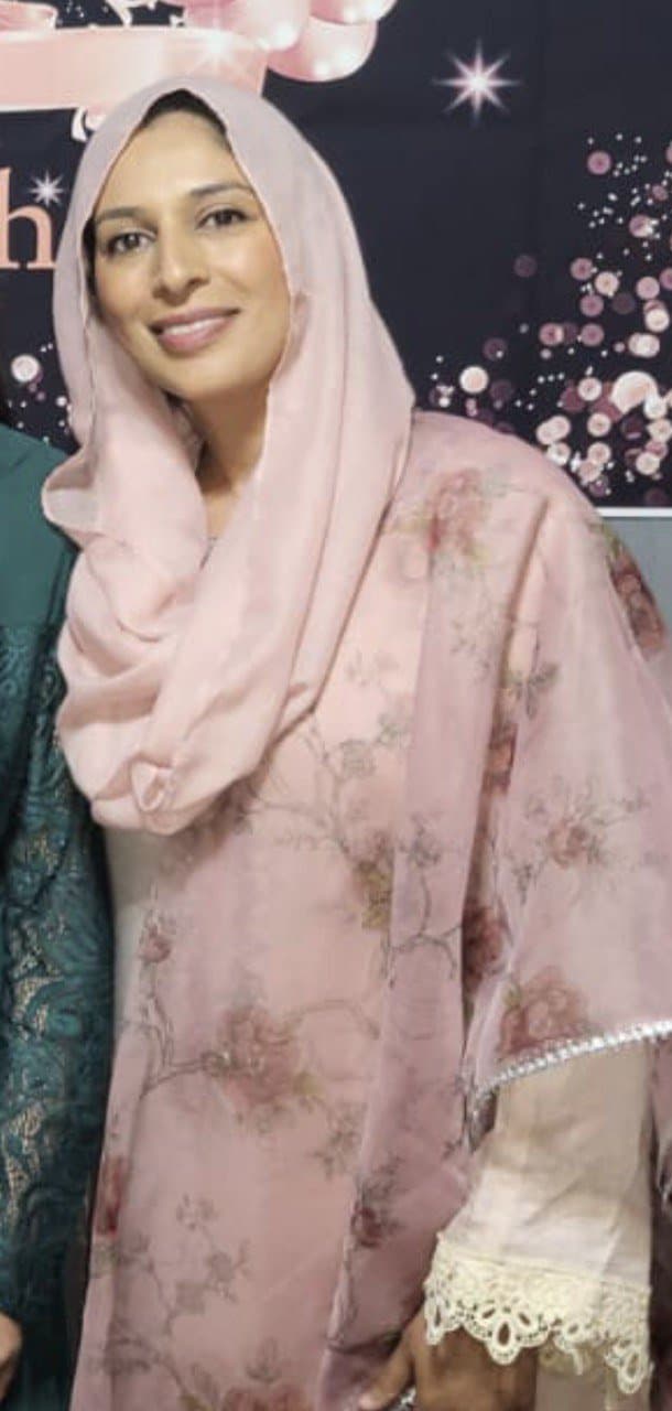 Hijab, Traditional Pakistani Clothes or Hijab? X