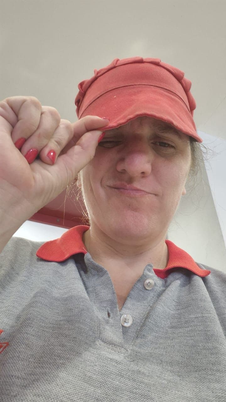 41 años la Vicki de Córdoba capital me manda estás cositas ya en estos días nos encontramos