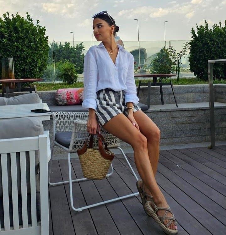 Sexy glamour feet pedicure woman