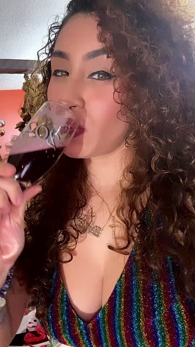 New Jersey lesbian latina icloud leaks old and new with BBC,BWC!!