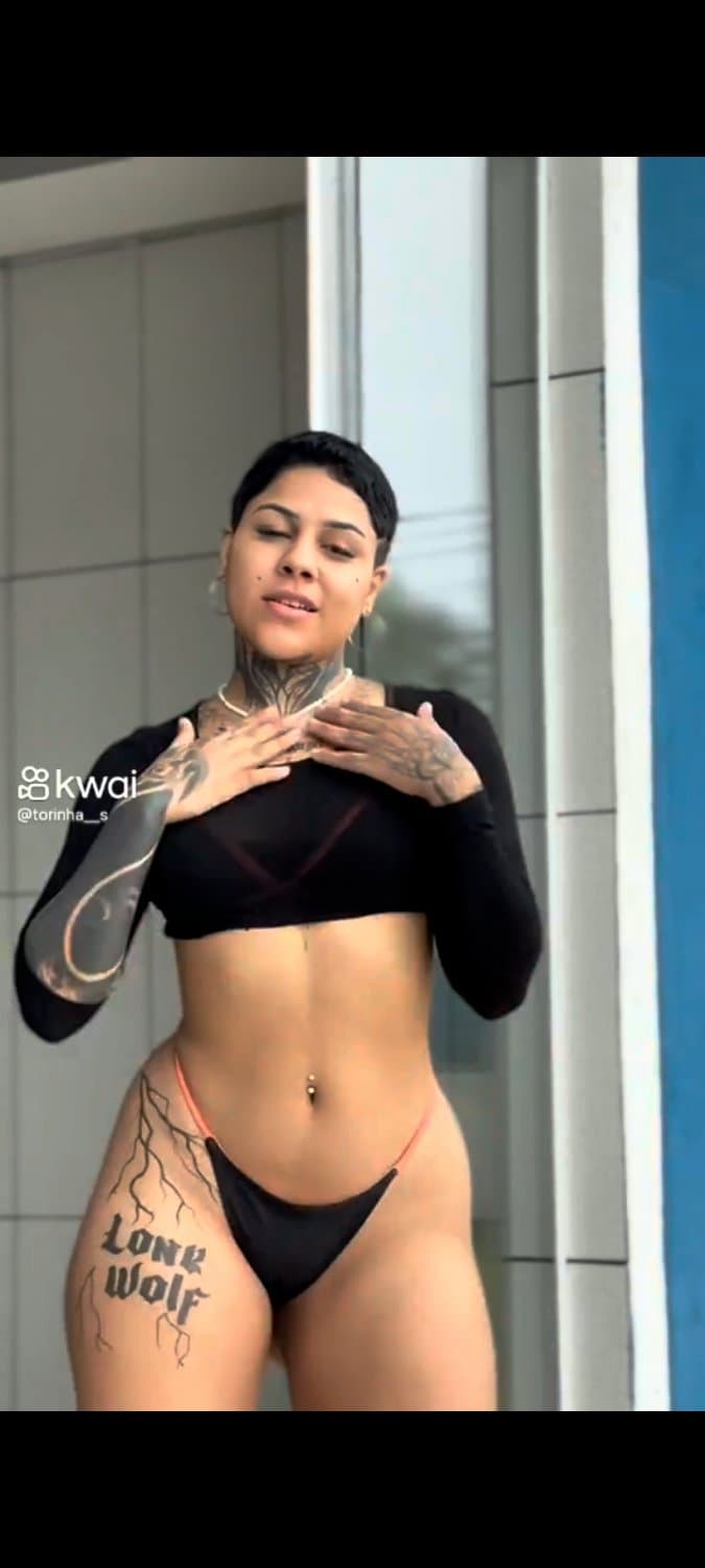 Torinha.Tô batendo muita punheta para essa mulher deliciosa