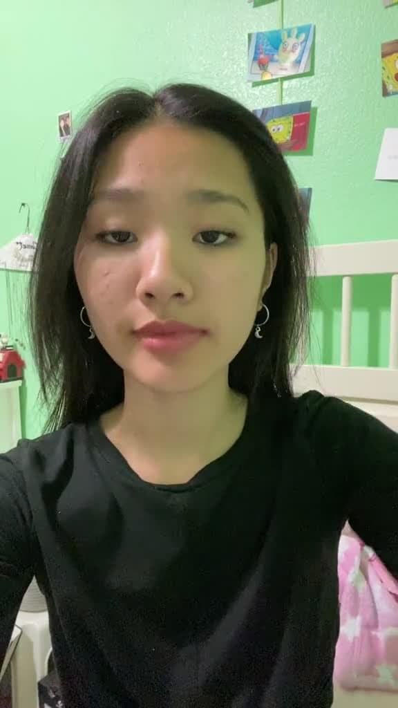 Barely Legal College Freshman Asian Teen Gets her nudes leaked. Goon for this Ahegao face slut