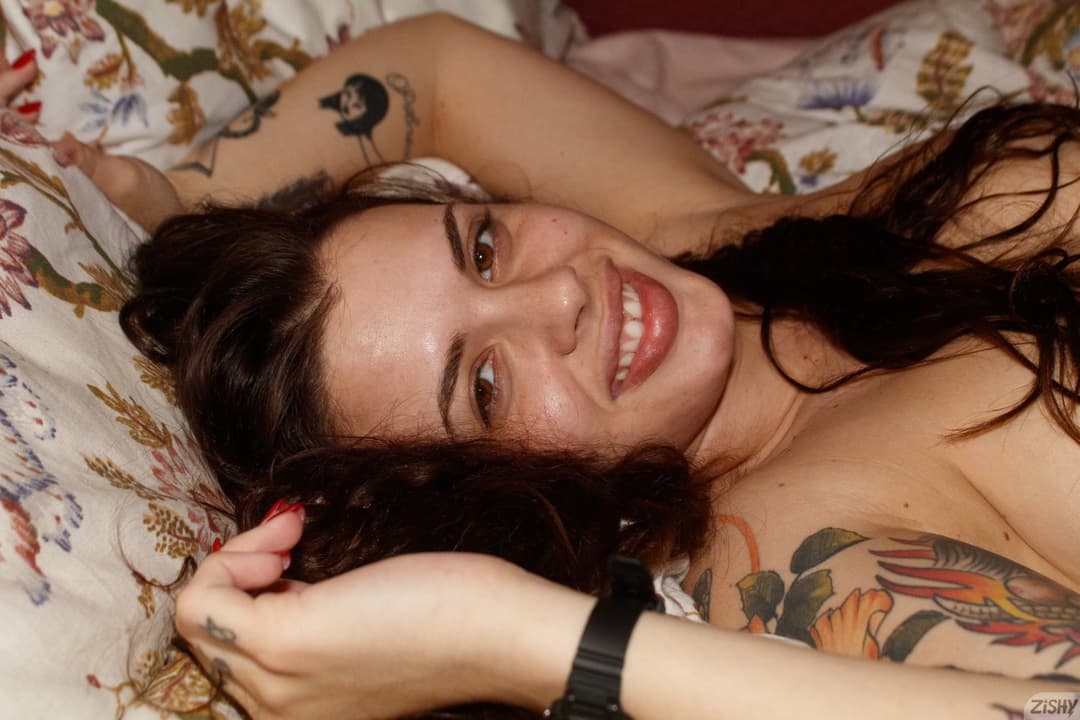 Keisha Grey The Cuban Eggroll