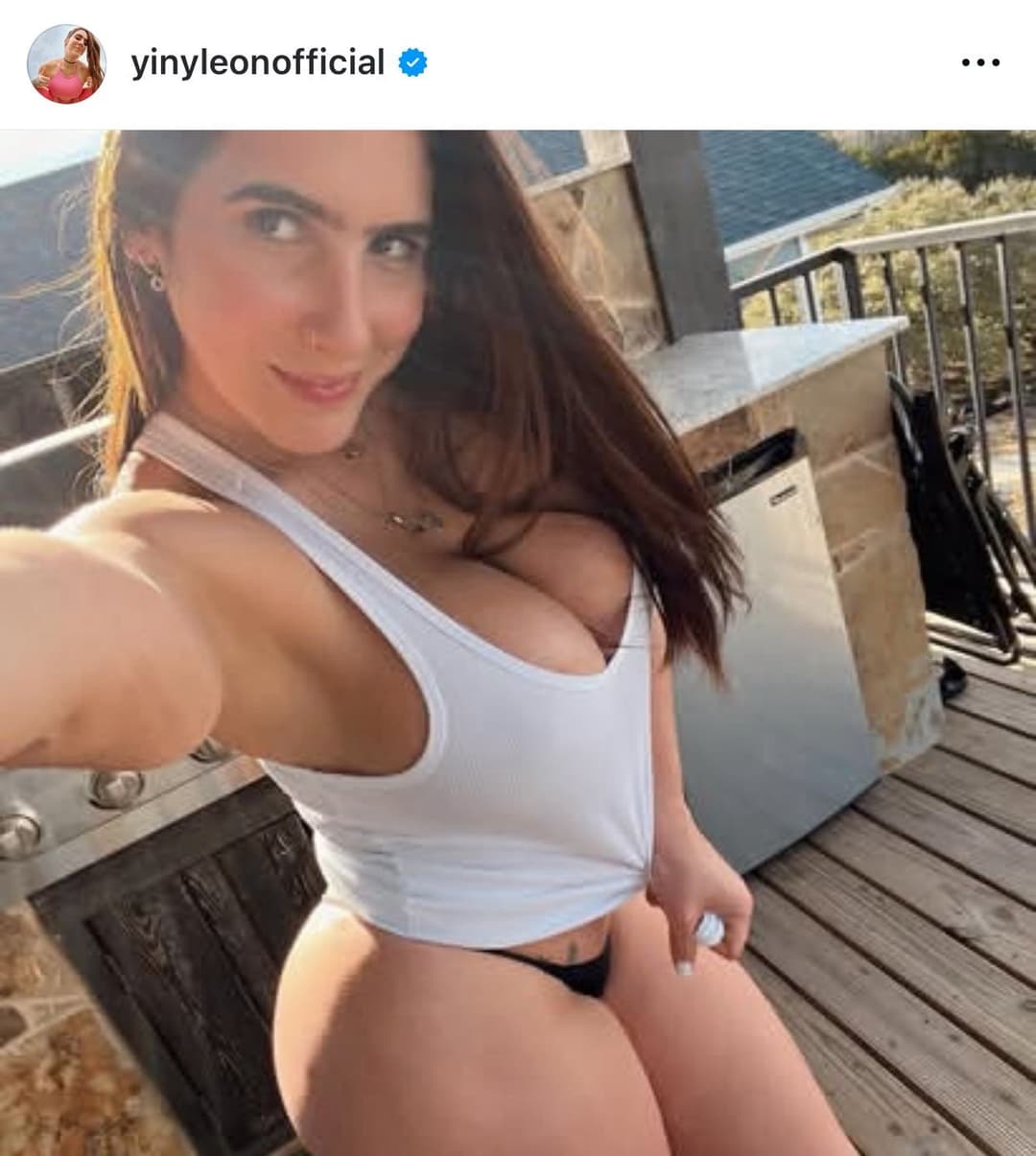 Essa Yiny Leon é muito gostosa, e mete como uma Deusa