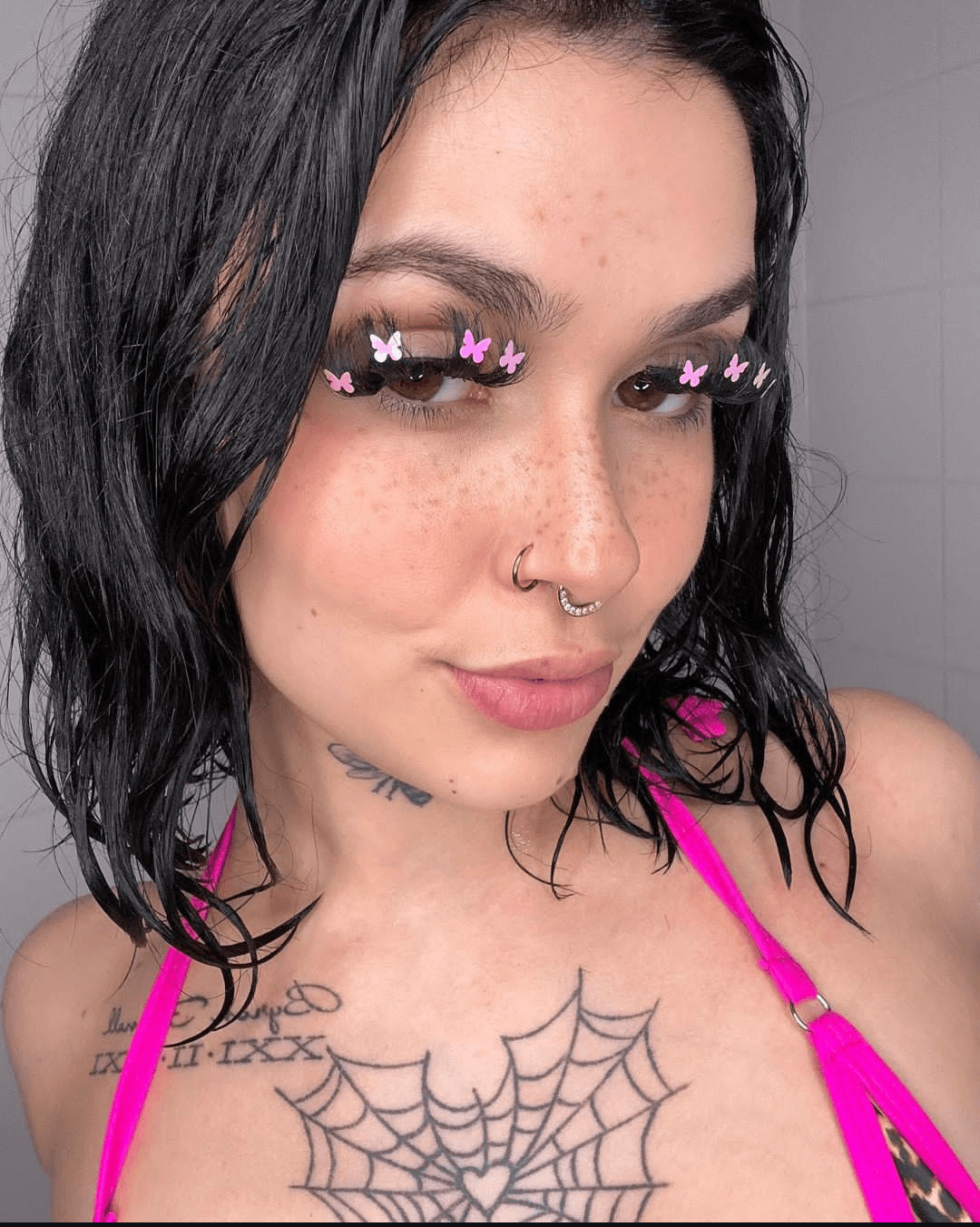 Hot Bondage Slut Amy Is forced to Squirt