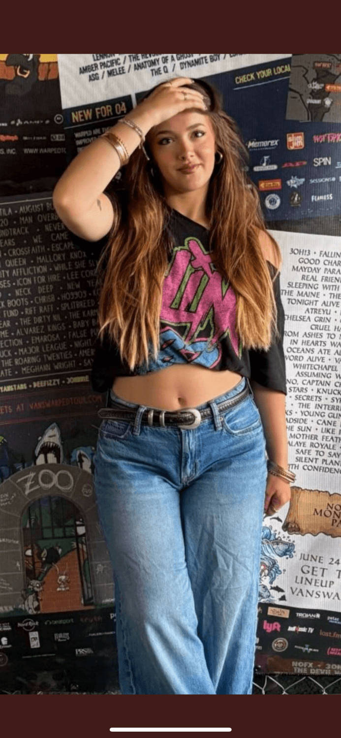 Dirty little slut faye + her leaks