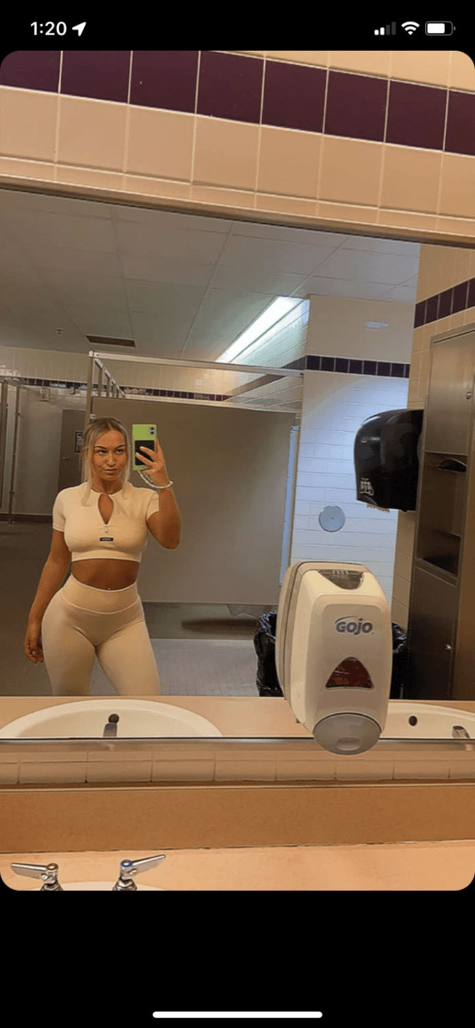 Click to view full size My college crush squeezed her big boobs around my friends cock