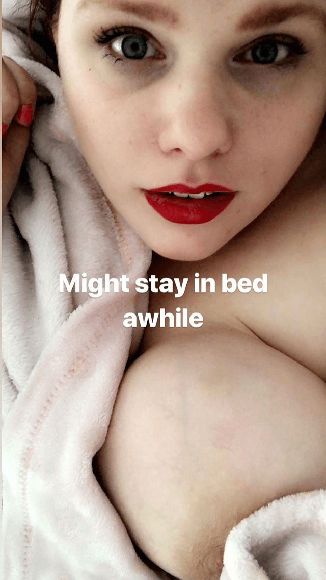 Click to view full size Jess and various Indy sluts