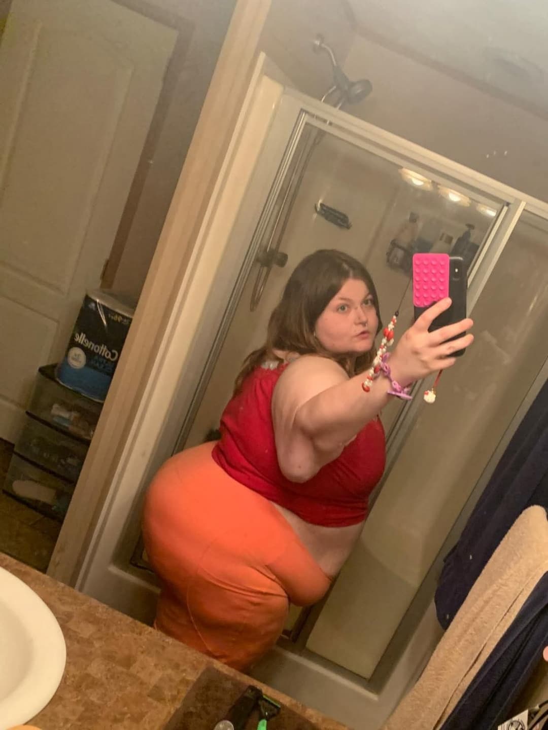 MASSIVE HUGE PAWG SSBBW BBW HUGE THICK BIG ASS GOONER MATERIAL