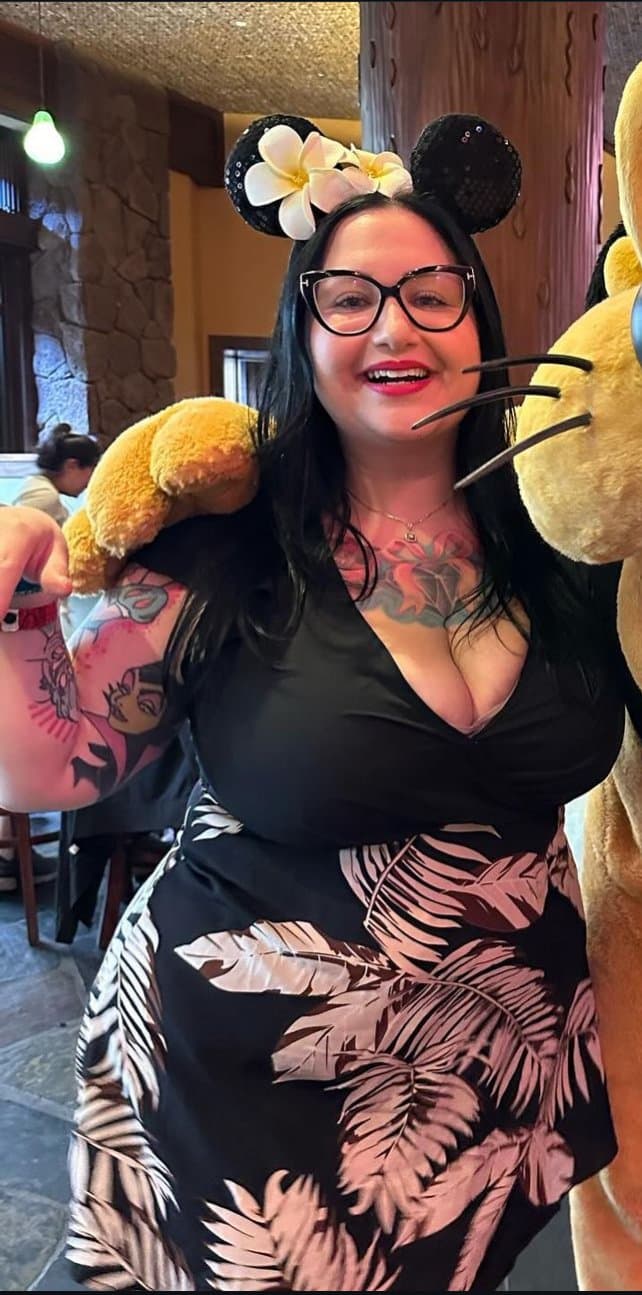 Big tits bbw goth slut Nicole fat chubby cum slut