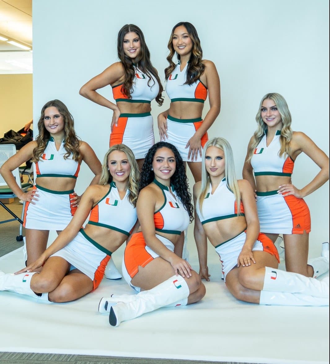 College Cheerleader Mackenzie (Uniform)(Bikini)