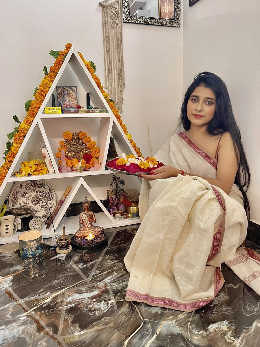 Tinder Indian Girl Leaks Videos And Photos Cute BHig boobs Busty Girl