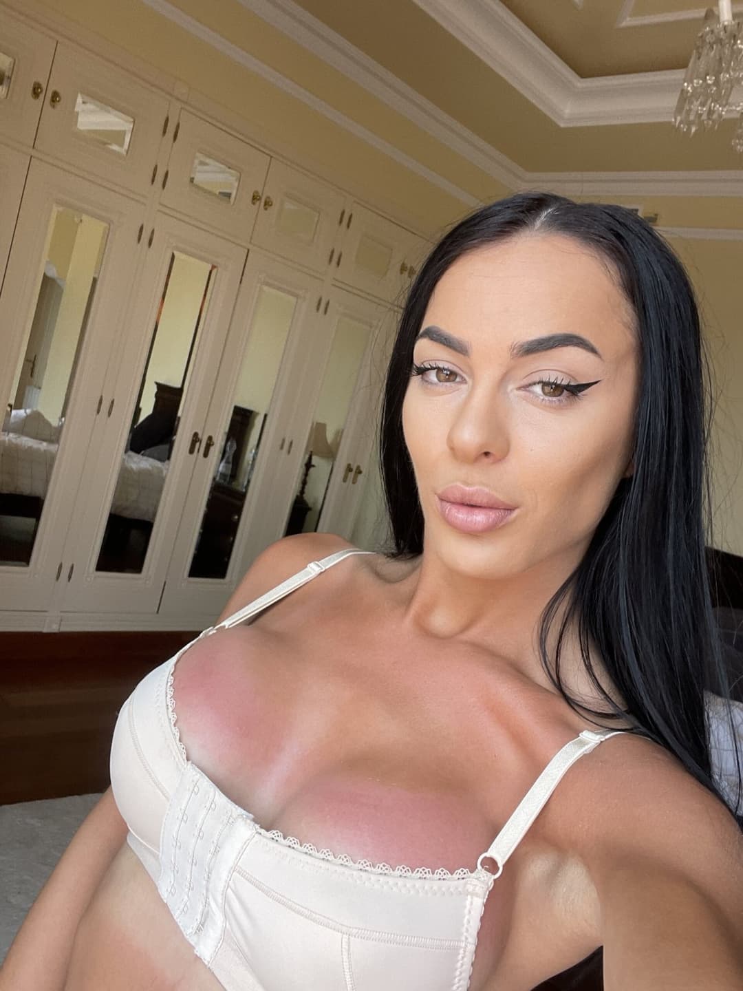 My girlfriends sexy sister