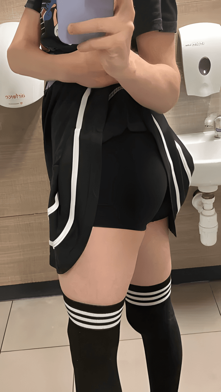 Click to view full size Leaking slutty pup and she doesnt know im exposing her! go surprise and bother her on her discord<33