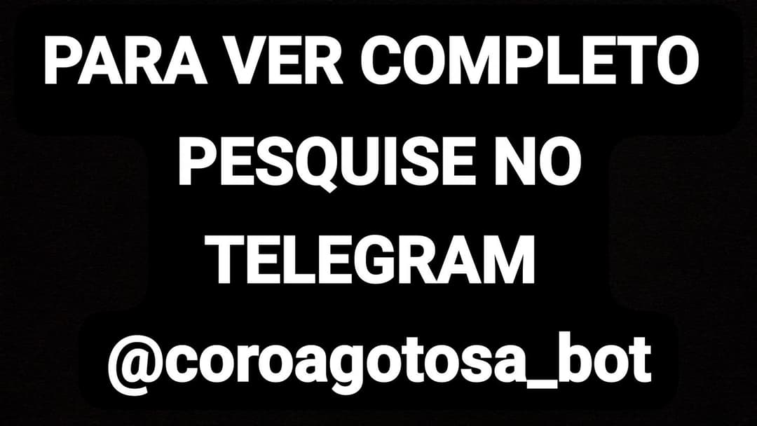 corno liberou a esposa pro comedor fuder ela enquanto ele filma