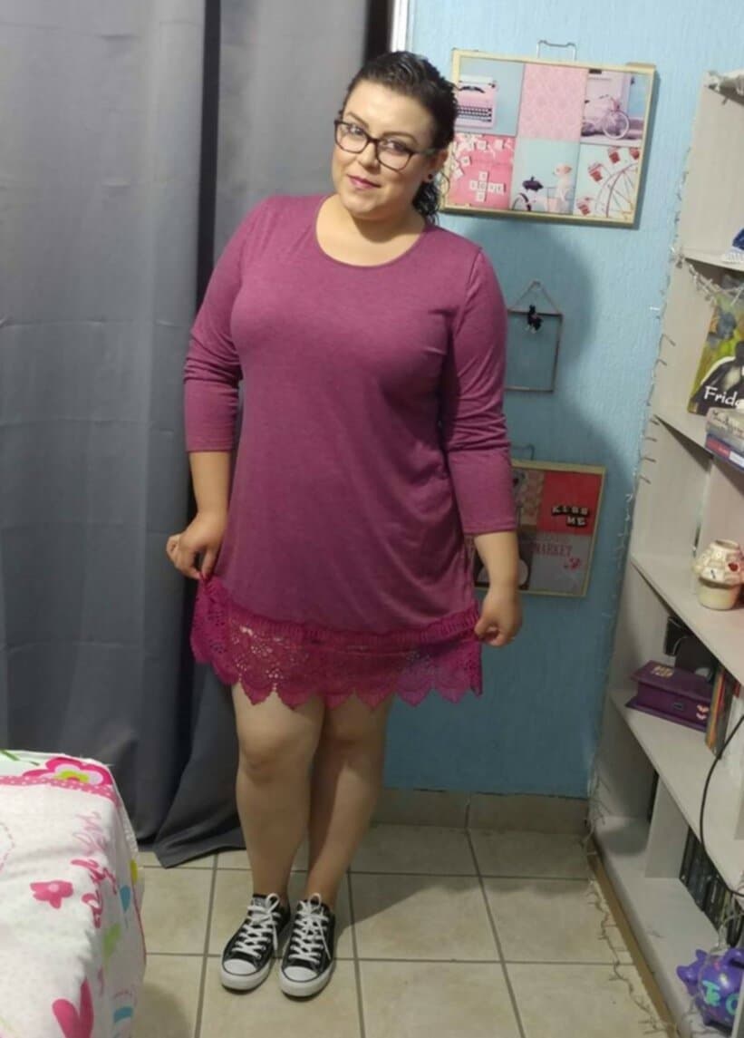 hot alt latina smoker A