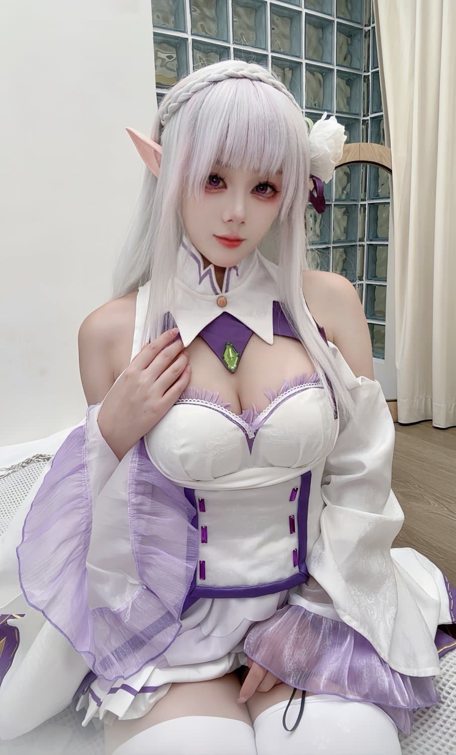 Click to view full size JIU YIAN 九言 CHINESE CUTIE/ EMILIA FROM RE:ZERO COSPLAY