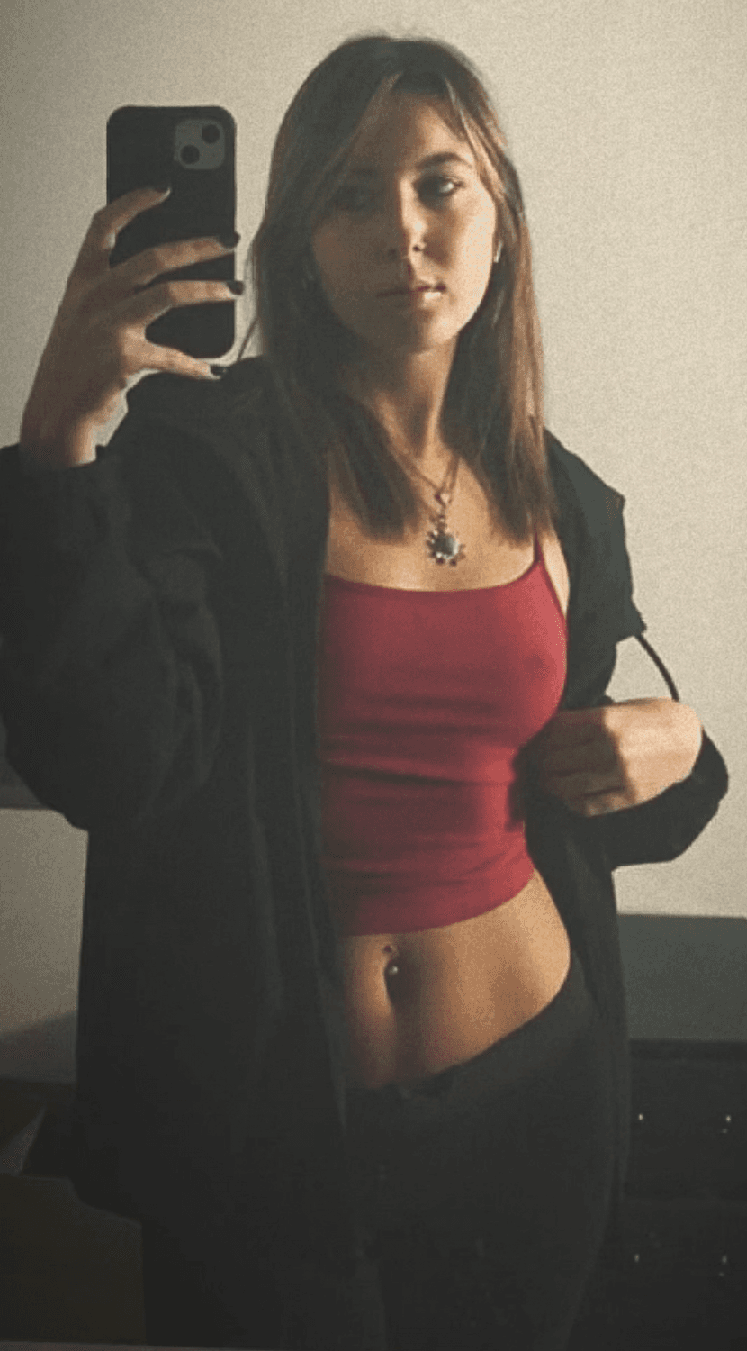 Click to view full size catholic church girl turned party whore - sexy, slut, cute, petite, beach, teen 19, college, student