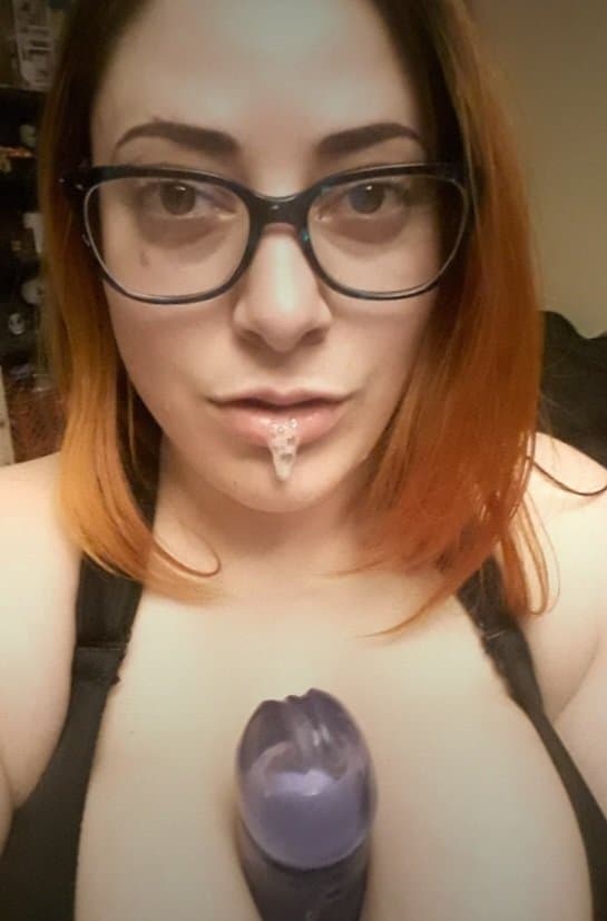 Big titty goth girl