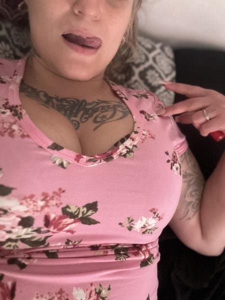 Click to view full size San Antonio Escort #3 Gucci (Bareback Offered)