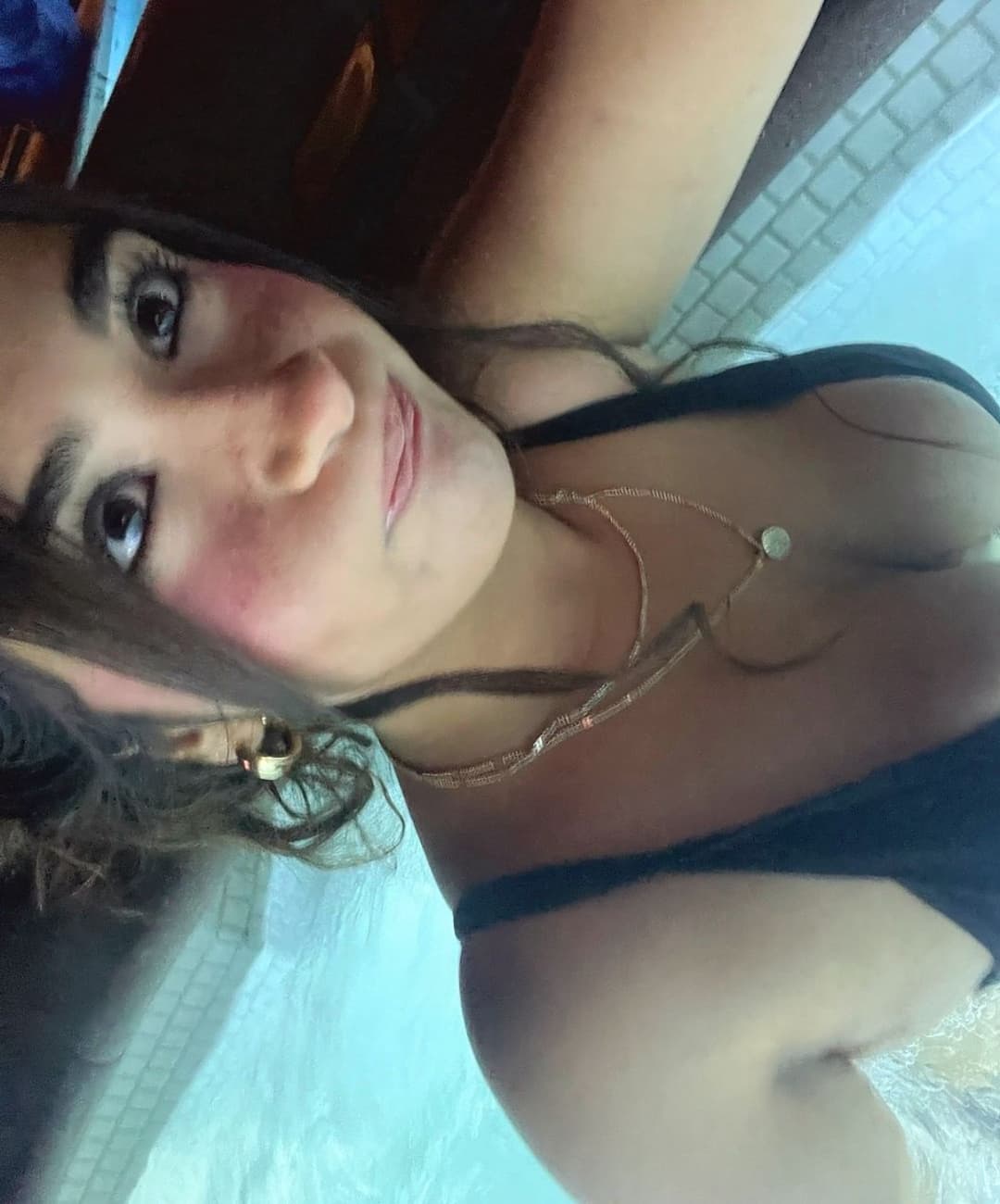 fine ass big ass Arab Muslim girl with ass from Florida