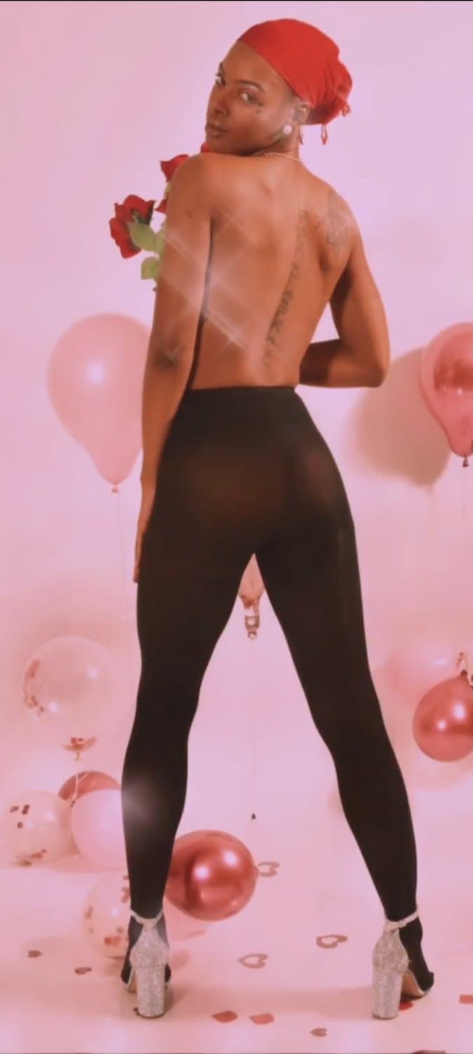 Carmella @carmelladean_