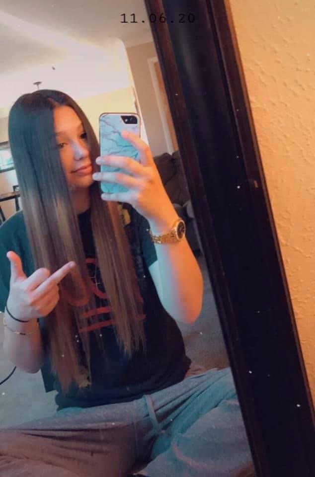 Hangin with sexy ex bitch smokin meth knowing imma fuck her sexy bomb pussy