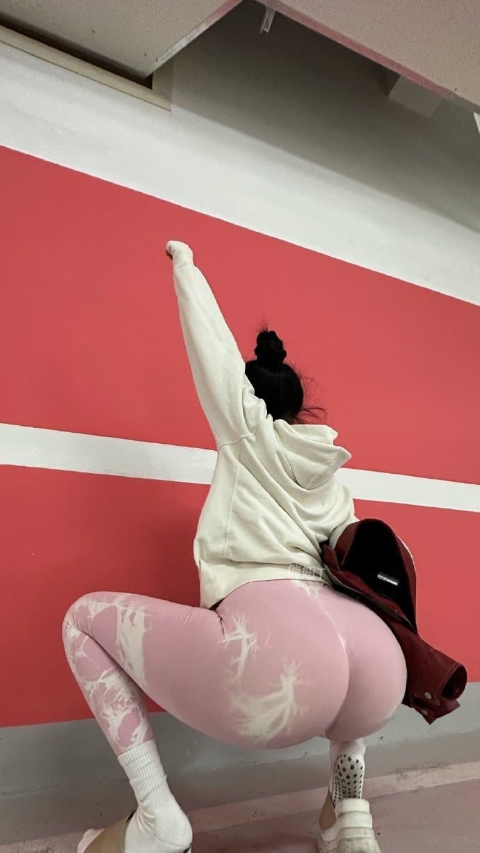 Click to view full size Qiao-nutts chinita culona (35)