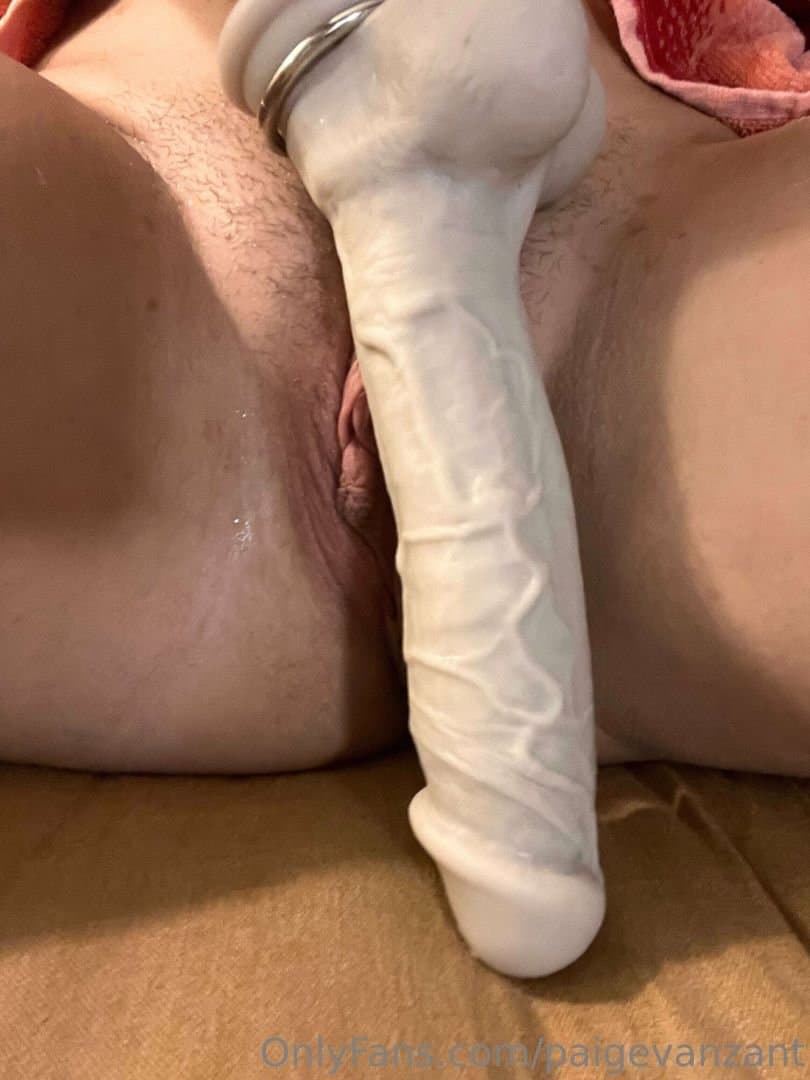 Click to view full size PVZ Such A Hot Lil Slut