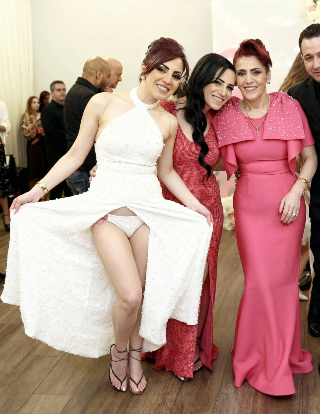 Sexy Arab Milf Amira and daughters undressed and dancing. AI Undressed Videos