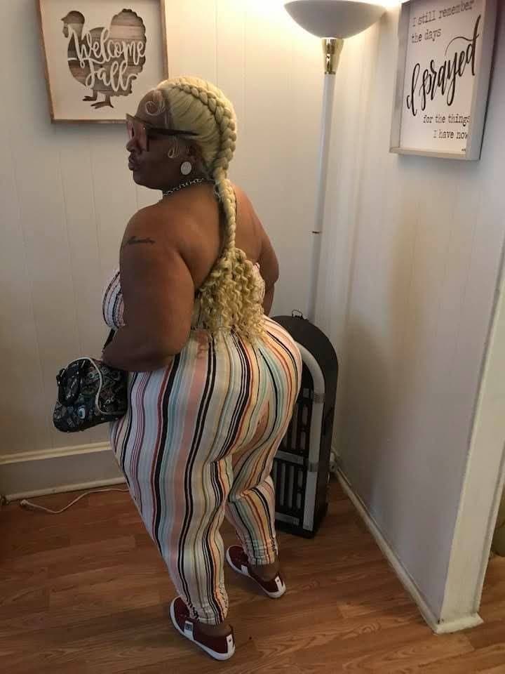 JUICY THICK BIG ASSES LATINA EBONY BBW SSBBW