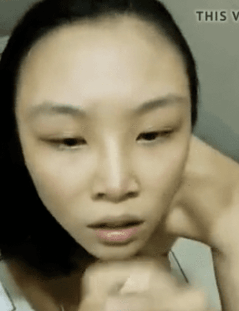 rough face fuck making her gag