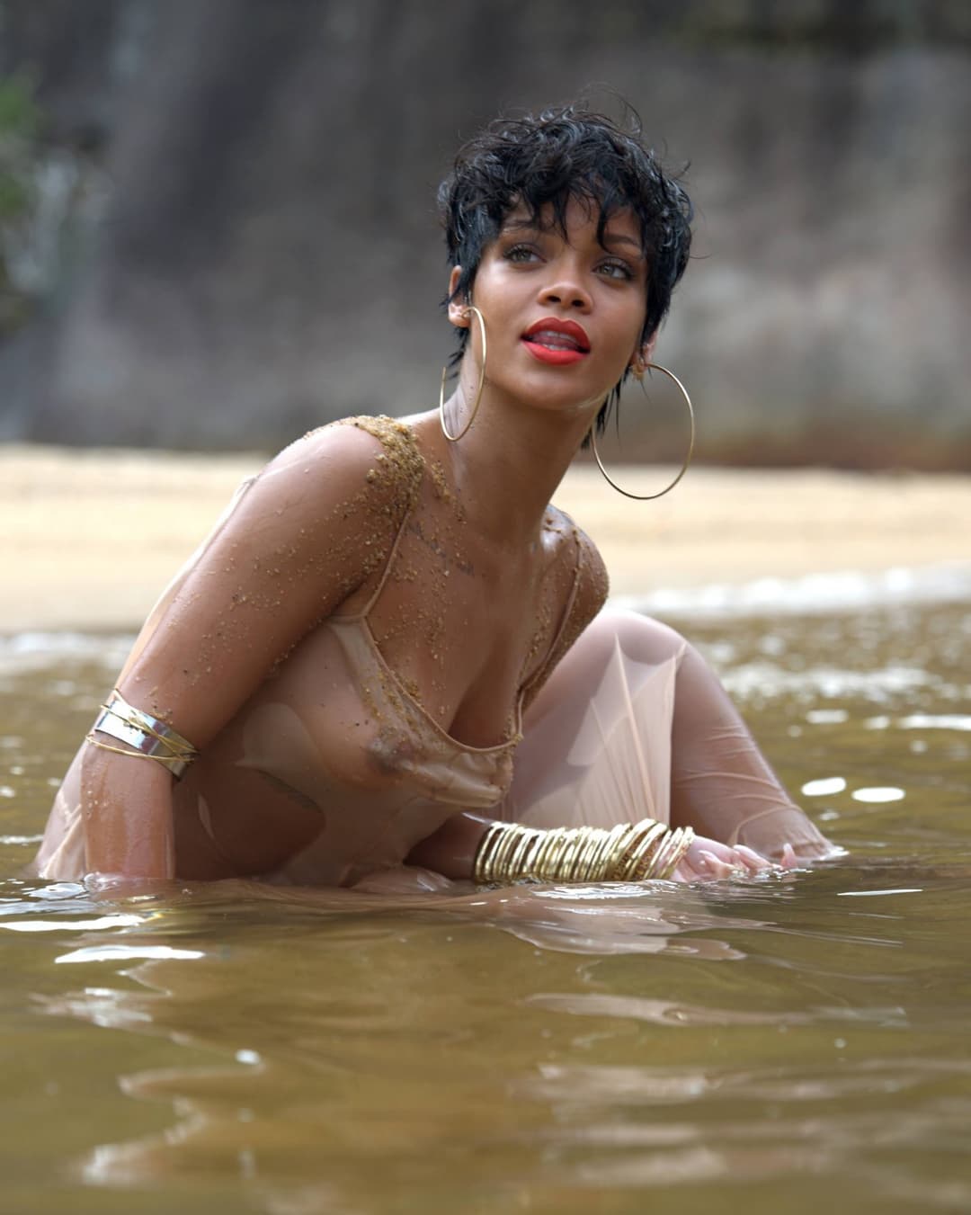 Rihanna - 2014 Vogue Brazil Outtakes v1