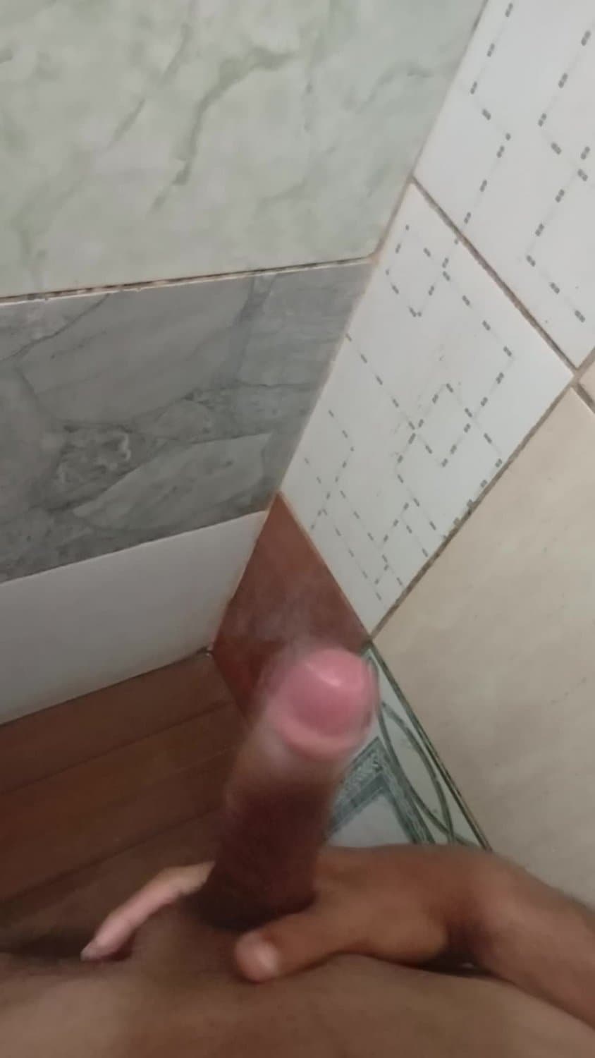 GOZADA MATINAL DE UM PÊNIS DE 15CM!