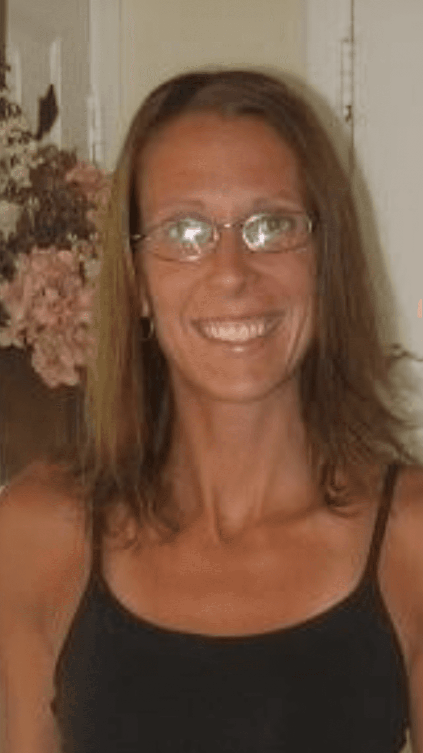 Skinny MILF librarian after a little wine. Cute little saggy Tits and nice piss flaps tho ?